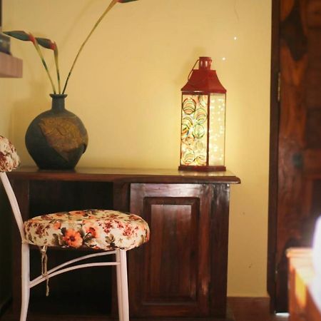 Red Soil Cozy Cottages- Vagator Luaran gambar